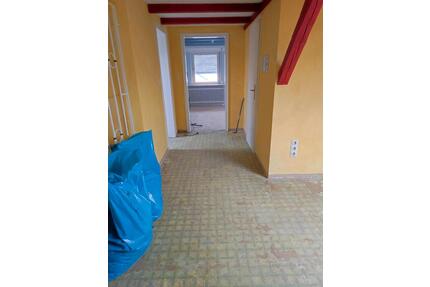 Ab sofort Wohnung zuVermieten Renovierungsbedurftig - Lahr (Schwarzwald)