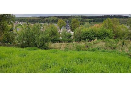 Flöha: Herrliches Land mit Weitblick und Südausrichtung für Bauherren mit gehobenem Anspruch