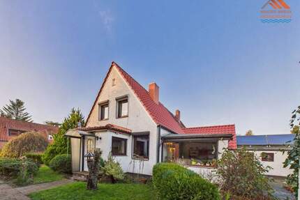 Bremerhaven: Doppelhaushälfte in guter Lage - Sanierungsstand bietet sofortigen Startvorteil