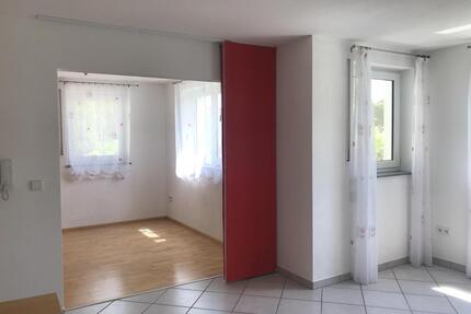 Schöne, helle 2 Zimmer Einliegerwohnung Ortsteil Gemeinde Attenweiler