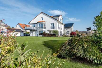 Haus zum Kaufen in Wehrheim 2.330.000,00 € 383.35 m²