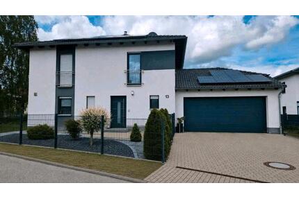 **PROV-FREI*** Modernes EFH mit Doppelgarage, PV-Anlage uvm - Bechhofen