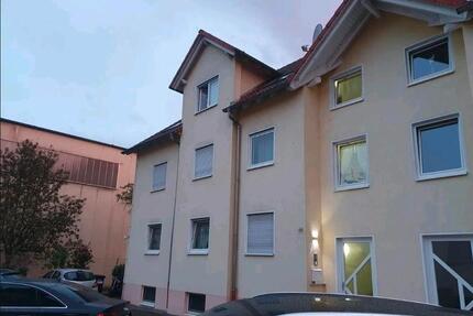 Große Maisonette Wohnung mit eigenem Garten in HU-Steinheim - Hanau Groß-Steinheim