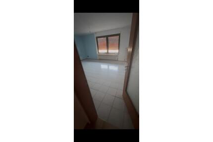 Wohnung zu vermieten - 800,00&nbsp;EUR Kaltmiete, ca.&nbsp; 94,00&nbsp;m&sup2; in Schöllkrippen (PLZ: 63825)