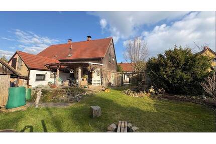 Klein und fein - 98.000,00&nbsp;EUR Kaufpreis, ca.&nbsp; 75,00&nbsp;m&sup2;&nbsp;Wohnfl&auml;che in Berthelsdorf (PLZ: 02747)