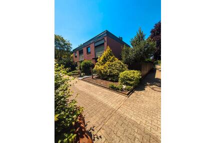 Ruhige DHH mit Garage, Garten, Balkon & Terrasse - Mönchengladbach Nord