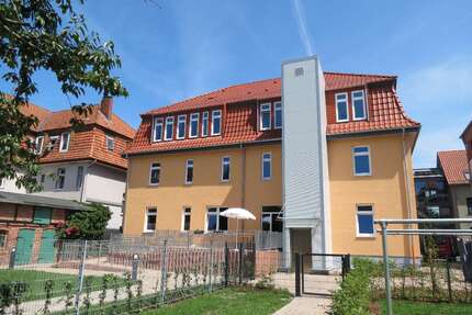 Wohnung zum Mieten in Celle 227,25 € 32.46 m²