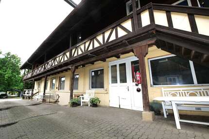 Haus zum Kaufen in Pommersfelden 685.000,00 € 505 m²