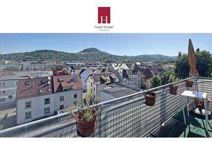 Modern wohnen mit Altbaucharme und schönem Ausblick - Reutlingen Ringelbach
