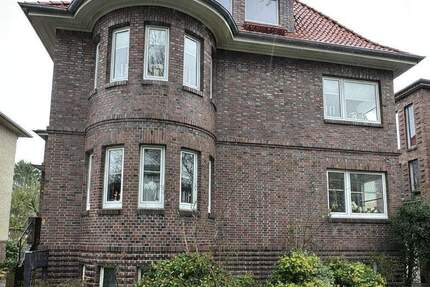 Stilvolle 2-ZKB Wohnung - frisch renoviert, mit EBK & Balkon im beliebten Villenviertel - Wilhelmshaven Heppens