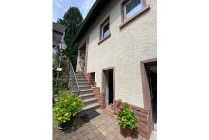 Haus zum Kaufen in Neckargemünd 410.000,00 € 192 m²