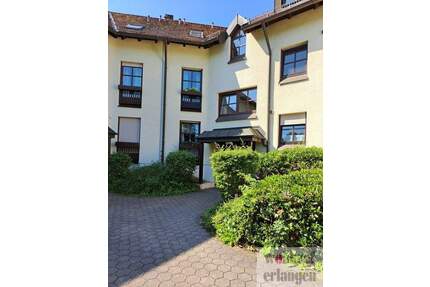 Sonnige 4 Zimmer-Wohnung mit Balkon - Buckenhof