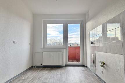 Gepflegte 2-Raumwohnung mit Balkon und Weitblick in Dresden Löbtau mieten! - Dresden / Löbtau Löbtau-Nord