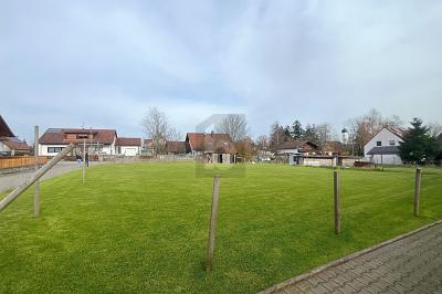 BAUREIFES GRUNDSTÜCK  SOFORT STARTEN! - Steindorf