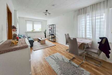 Haus zum Kaufen in Raunheim 485.000,00 € 149.86 m²