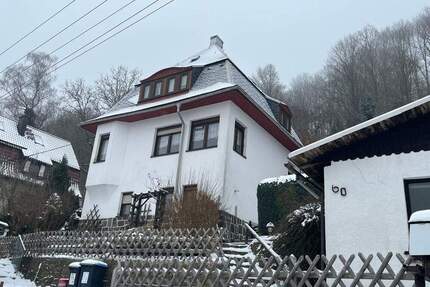 Einfamilienhaus mit herrlichem Ausblick - Sonneberg