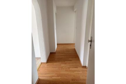 Gepflegte 2-Raum-Wohnung im 1. OG in ruhiger Lage am Stadtrand von Belgern - Belgern-Schildau
