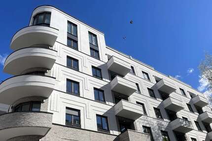Wohnung zum Mieten in Berlin 2.200,00 € 75 m²
