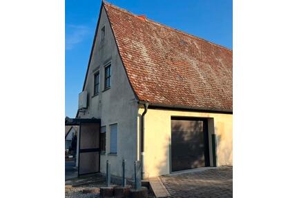 Zu Vermieten Autowerkstatt ohne Hebebühne - Abenberg