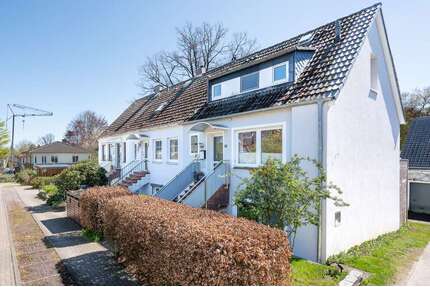 Haus zum Kaufen in Reinbek 385.000,00 € 110 m²