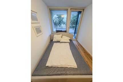 Wohnung zum Mieten in München 800,00 € 12.17 m²