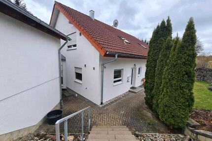 Gepflegte Doppelhaushälfte in Altensteig-Walddorf