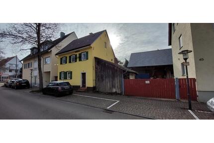 Historisches Schmuckstück mit Potenzial in Ludwigsburg-Eglosheim