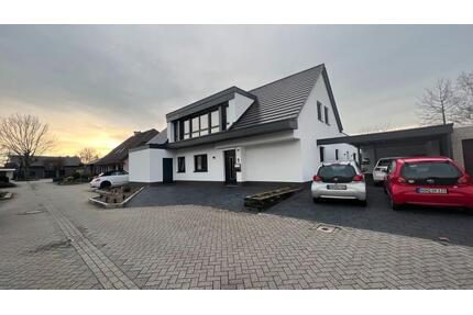 169 qm 4ZKD2BPenthouse mit EBK SPK100 qm DT 2PKW SP in Lohne - Wietmarschen