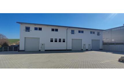 Gewerbefläche-Lagerhalle mit elektr. Rolltor auf 2 Ebenen zu vermieten - Otzberg