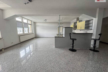 Stilvolles Loft mit Einbauküche & Kaminofen - Grünhain-Beierfeld