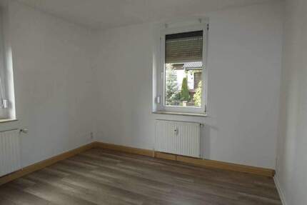 2-Raumwohnung mit Dusche&Badewanne - Lichtenstein/Sa.-Rödlitz