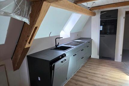 Dachgeschosswohnung Erstbezug - 780,00&nbsp;EUR Kaltmiete, ca.&nbsp; 50,00&nbsp;m&sup2; in Ehingen (PLZ: 91725)