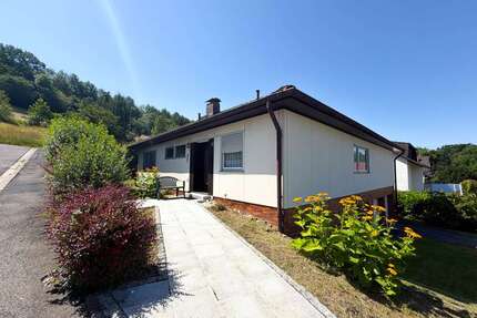 Haus zum Kaufen in Niederfüllbach 249.000,00 € 117.58 m²