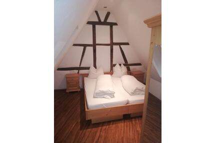 Ferienwohnung zu vermieten - 750,00&nbsp;EUR Kaltmiete, ca.&nbsp; 45,00&nbsp;m&sup2; in Weilheim an der Teck (PLZ: 73235)