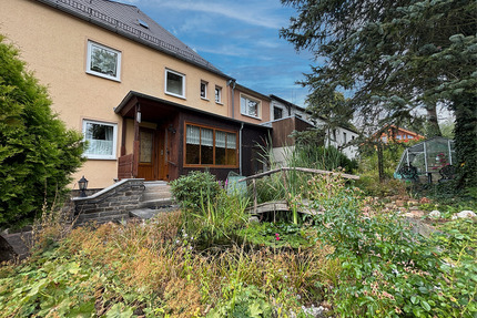 Charmantes Wohnhaus mit großem Garten und Teich in Oederan