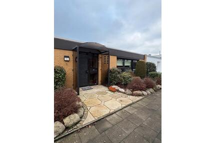 Bungalow zu verkaufen - 330.000,00&nbsp;EUR Kaufpreis, ca.&nbsp; 122,00&nbsp;m&sup2; in Garbsen (PLZ: 30823)