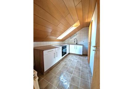 Wohnung zum vermieten - 900,00&nbsp;EUR Kaltmiete, ca.&nbsp; 65,00&nbsp;m&sup2; in Obersulm (PLZ: 74182)