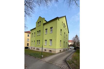 2,5 Zimmer im Dachgeschoss mit Balkon und Einbauküche - Pirna