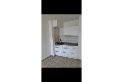 1 Zimmerwohnung - 650,00&nbsp;EUR Kaltmiete, ca.&nbsp; 30,00&nbsp;m&sup2; in Köln (PLZ: 50968) Rodenkirchen