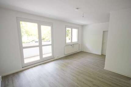 Wohnung zum Mieten in Halle (Saale) 500,00 € 52.61 m²