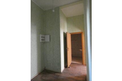 Günstige Wohnung im Roßweiner Zentrum 722