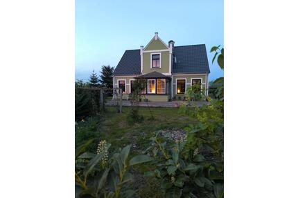 Exklusives Anwesen mit Weitblick - Landhaus mit Feldscheune - Dummerstorf