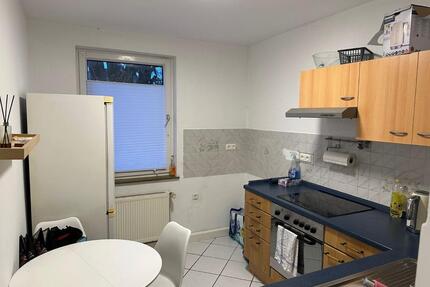 Gepflegte 3-Zimmer-Wohnung mit großem Balkon in ruhiger Lage - Bremen Blumenthal