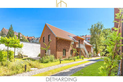 Dörnbergstraße: Juwel historischen Erbes. 2 Zimmer-Luxus-Wohnung mit begrünter Dachterrasse - Kassel / West