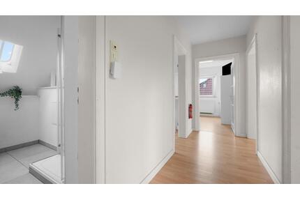 3-Zi-DG (ca. 60 m²) mit Dachterrasse – Bad neu 2025 - Schweinfurt Gartenstadt