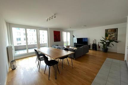 Helle 2-Zimmer Wohnung mit vollausgestatteter Küche | Forstenried - München Sendling-Westpark
