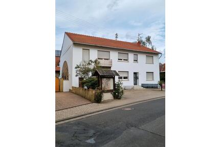 Haus in Duchroth zu verkaufen - 335.000,00&nbsp;EUR Kaufpreis, ca.&nbsp; 240,00&nbsp;m&sup2; in Norheim (PLZ: 55585)