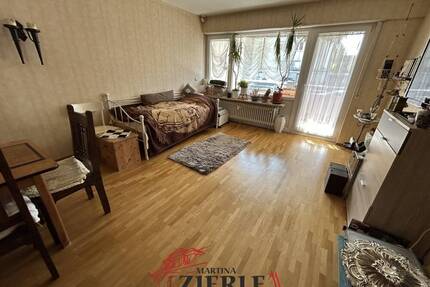 Helle 3,5-Zimmer-Wohnung mit Garage und sonnigem Balkon in sehr gefragter Lage mit Top Anbindungen! - Leinfelden-Echterdingen / Echterdingen
