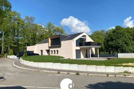 Wohnung zum Mieten in Böblingen 2.150,00 € 150 m²