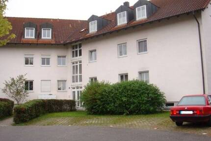 Großzügige und helle 4-Zimmer-Wohnung in Simbach am Inn - Simbach a.Inn Erlach